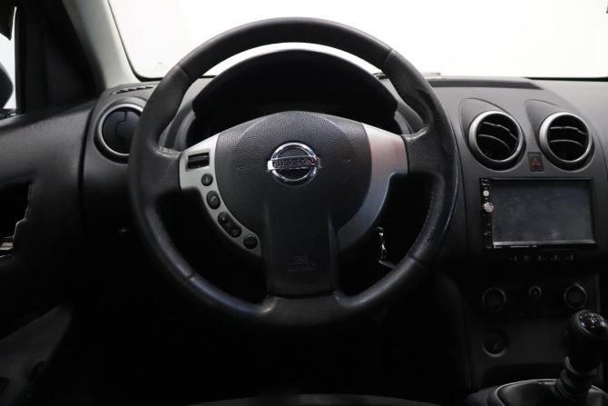 Nissan Qashqai I с пробегом 2007 года, цена 610 000 рублей, 305702 км, внедорожник, Автокод Объявления