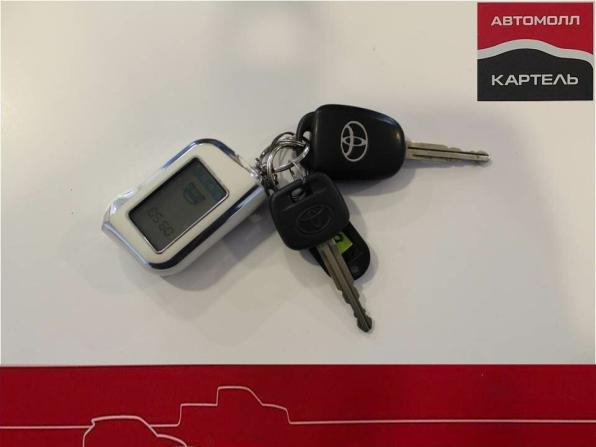 Toyota Corolla XI (E160 E170 E180) Рестайлинг 1 с пробегом 2016 года, цена 1 149 000 рублей, 106000 км, универсал, Автокод Объявления