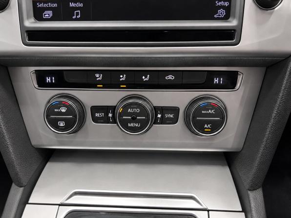 Volkswagen Passat B8 с пробегом 2015 года, цена 1 499 000 рублей, 185000 км, седан, Автокод Объявления