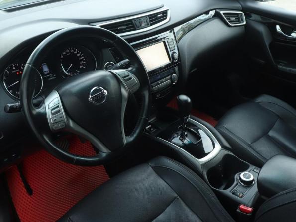 Nissan Qashqai II с пробегом 2016 года, цена 1 648 000 рублей, 137871 км, внедорожник, Автокод Объявления