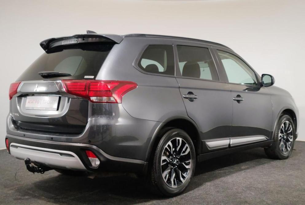 Mitsubishi Outlander III Рестайлинг 3 Ярославль  - изображение 5
