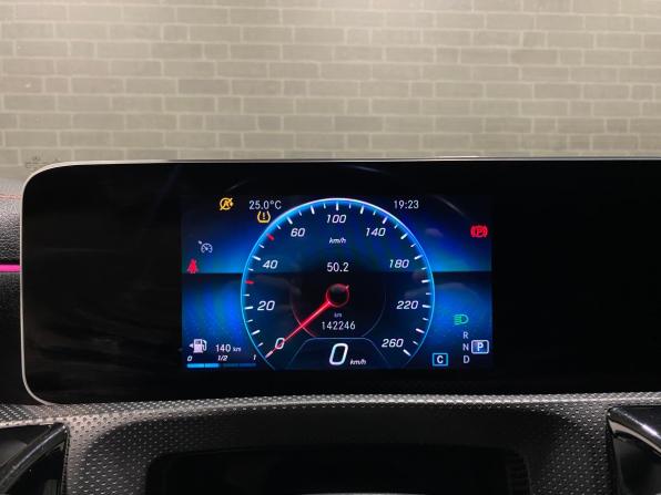 Mercedes-Benz CLA II (C118 X118) с пробегом 2019 года, цена 2 790 000 рублей, 142246 км, седан, Автокод Объявления
