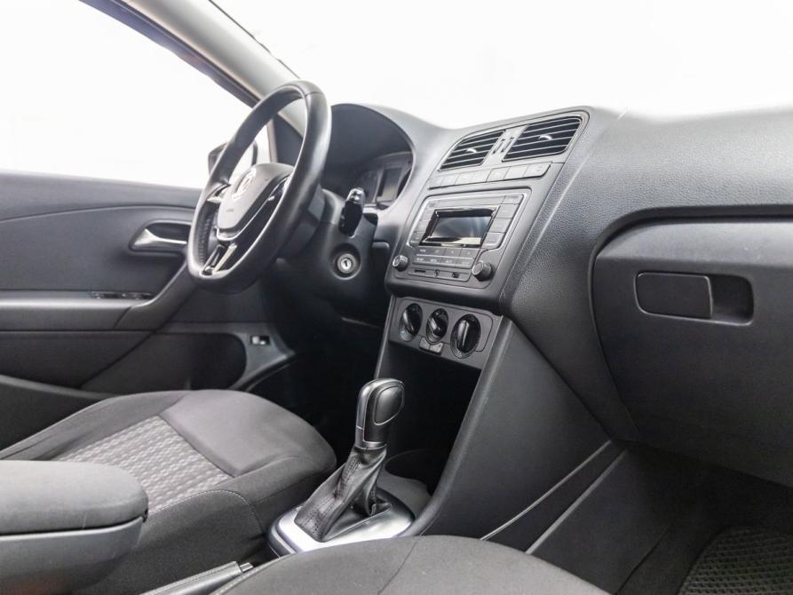 Volkswagen Polo V Рестайлинг Волгоград  - изображение 24
