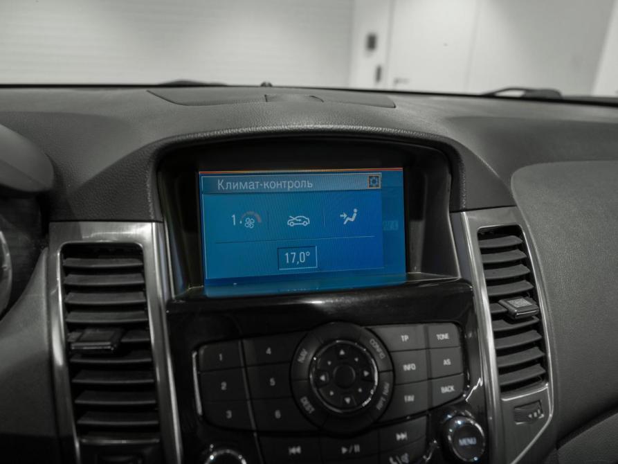 Chevrolet Cruze I Рестайлинг Москва  - изображение 15