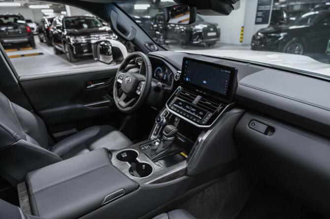 Новый Toyota Land Cruiser 300 Series 2026 года, цена 13 990 000 рублей, внедорожник, Автокод Объявления