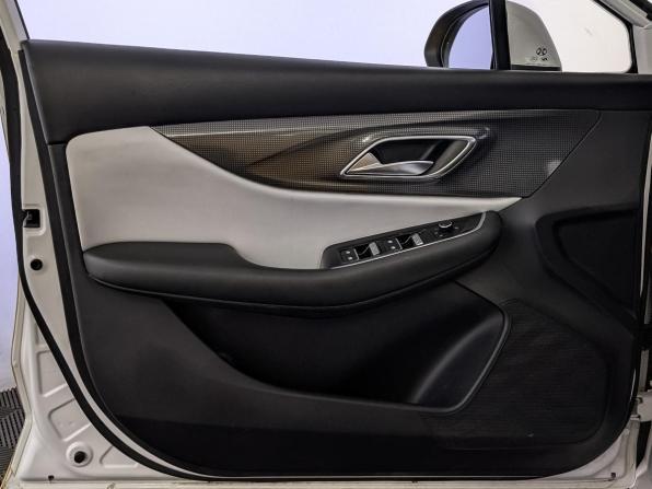 BAIC U5 Plus с пробегом 2024 года, цена 895 000 рублей, 158929 км, седан, Автокод Объявления