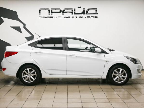 Hyundai Solaris I Рестайлинг с пробегом 2015 года, цена 909 900 рублей, 225307 км, седан, Автокод Объявления