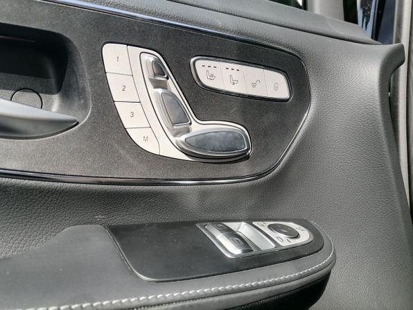 Mercedes-Benz V-Класс III (W447) Рестайлинг 2 с пробегом 2024 года, цена 12 850 000 рублей, 17 км, минивэн, Автокод Объявления
