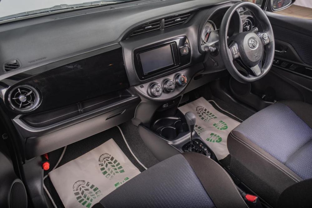 Toyota Vitz III (XP130) Рестайлинг 2 Томск  - изображение 17