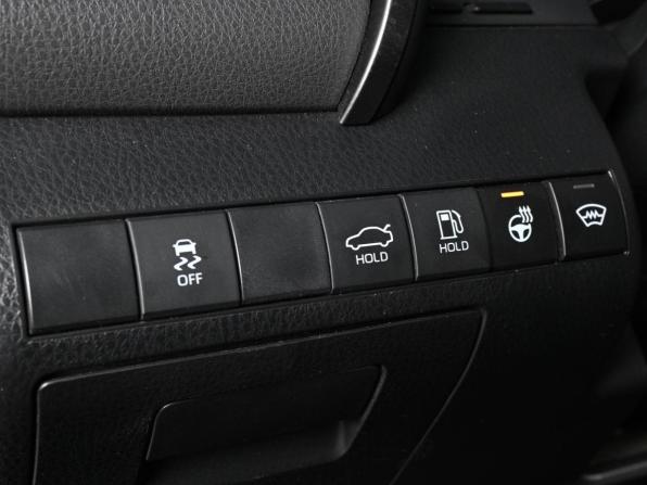 Toyota Camry VIII (XV70) Рестайлинг с пробегом 2021 года, цена 3 240 000 рублей, 87249 км, седан, Автокод Объявления