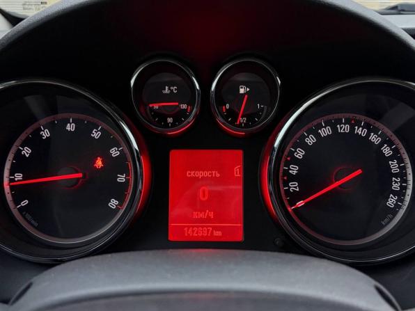 Opel Astra J с пробегом 2011 года, цена 470 000 рублей, 142685 км, хэтчбек, Автокод Объявления