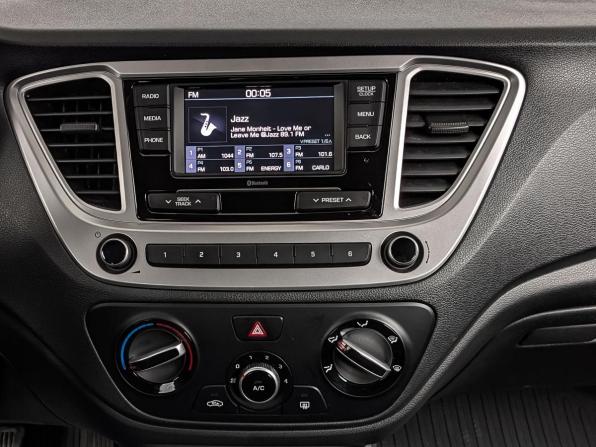 Hyundai Solaris II Рестайлинг с пробегом 2022 года, цена 1 550 000 рублей, 52313 км, седан, Автокод Объявления