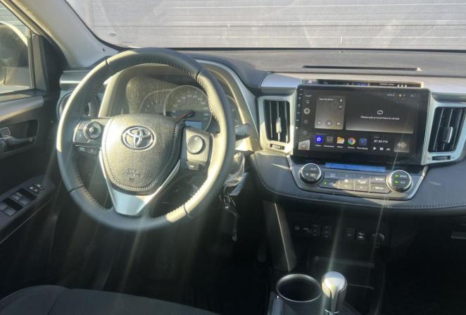Toyota RAV4 IV (XA40) с пробегом 2014 года, цена 1 895 000 рублей, 182129 км, внедорожник, Автокод Объявления