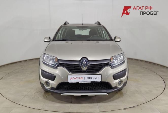 Renault Sandero II с пробегом 2015 года, цена 899 000 рублей, 95387 км, хэтчбек, Автокод Объявления