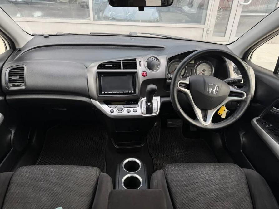 Honda Stream II Рестайлинг Новосибирск  - изображение 12