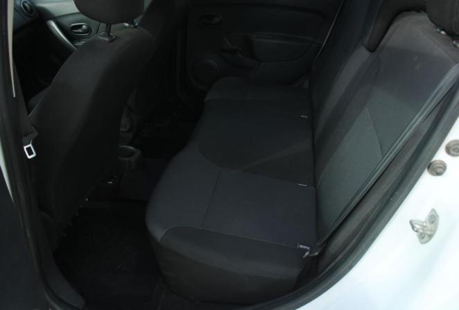 Renault Logan II Рестайлинг с пробегом 2019 года, цена 870 000 рублей, 112465 км, седан, Автокод Объявления