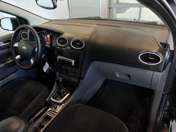 Ford Focus II Рестайлинг с пробегом 2008 года, цена 588 000 рублей, 250023 км, хэтчбек, Автокод Объявления