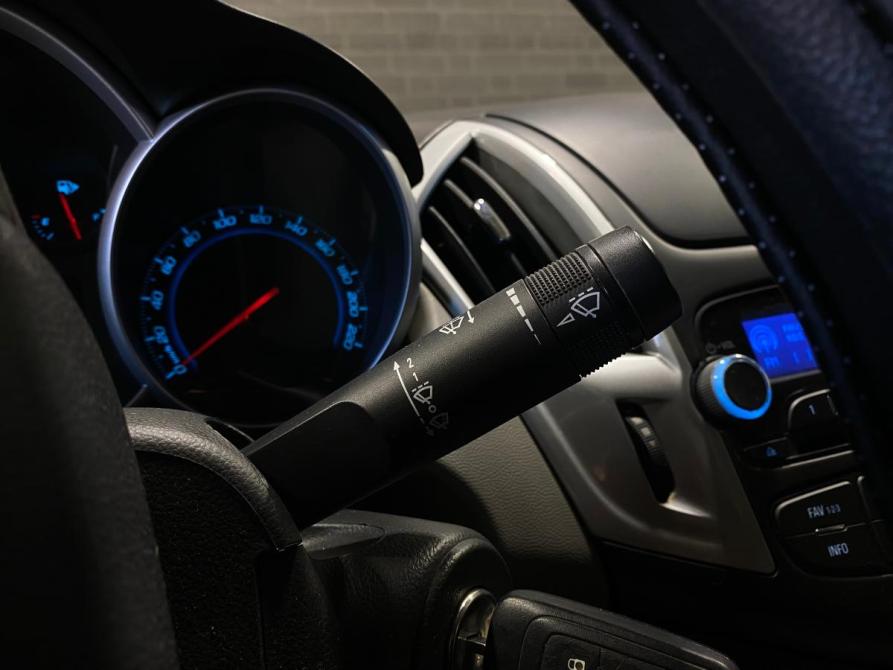 Chevrolet Cruze I Рестайлинг Челябинск  - изображение 15