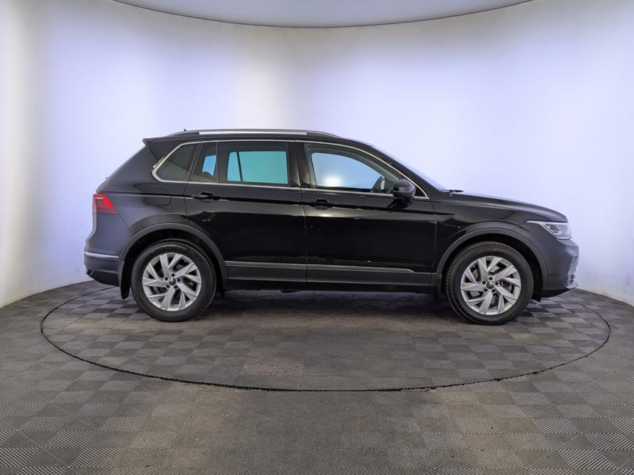 Volkswagen Tiguan II Рестайлинг Москва  - изображение 4