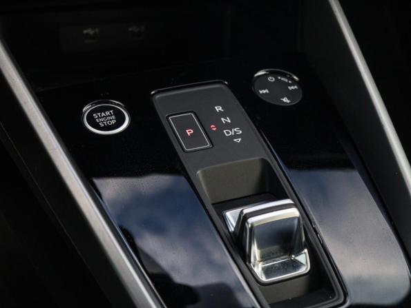 Audi A3 IV (8Y) с пробегом 2021 года, цена 2 750 000 рублей, 41700 км, хэтчбек, Автокод Объявления