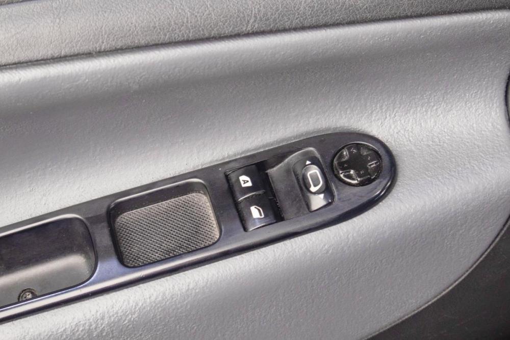 Peugeot 207 I Челябинск  - изображение 8