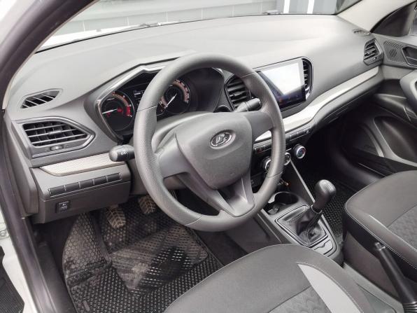 Lada (ВАЗ) Vesta I Рестайлинг (NG) с пробегом 2024 года, цена 1 150 000 рублей, 53300 км, седан, Автокод Объявления