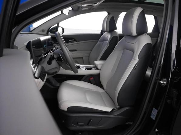 Kia Sportage V с пробегом 2025 года, цена 3 899 900 рублей, 20716 км, внедорожник, Автокод Объявления