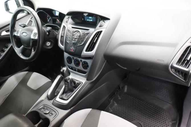 Ford Focus III с пробегом 2012 года, цена 839 000 рублей, 135675 км, седан, Автокод Объявления