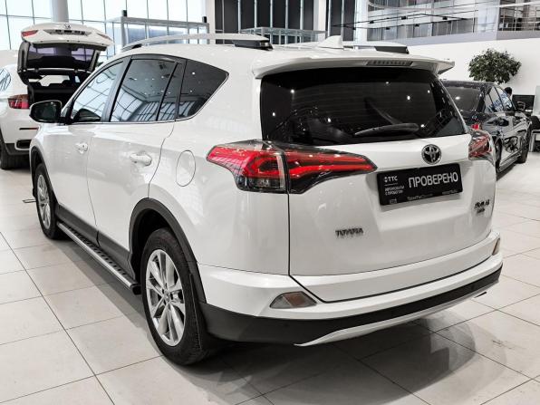 Toyota RAV4 IV (XA40) Рестайлинг с пробегом 2017 года, цена 2 750 000 рублей, 82000 км, внедорожник, Автокод Объявления