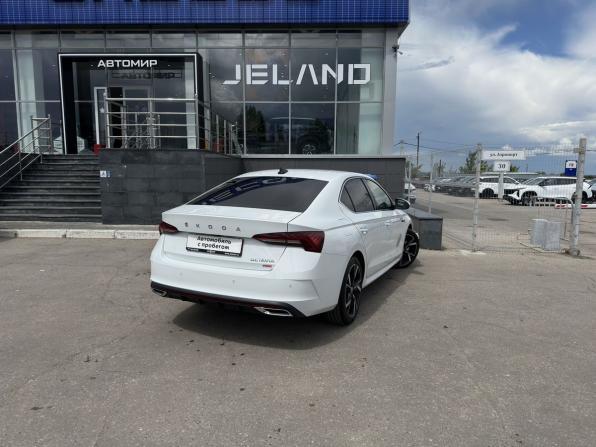 Skoda Octavia IV (A8) с пробегом 2023 года, цена 2 920 000 рублей, 39805 км, лифтбек, Автокод Объявления