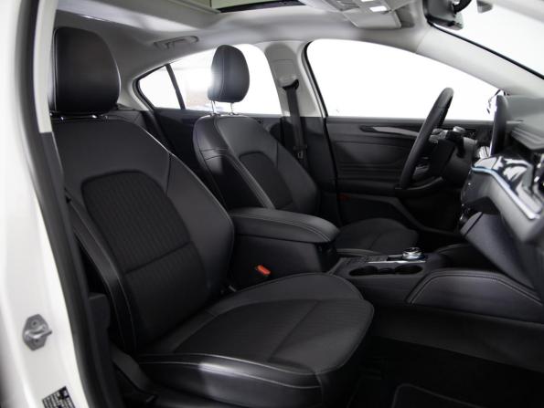 Ford Focus IV Рестайлинг (China Market) с пробегом 2021 года, цена 1 999 000 рублей, 50060 км, хэтчбек, Автокод Объявления