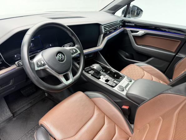 Volkswagen Touareg III с пробегом 2020 года, цена 4 950 000 рублей, 220236 км, внедорожник, Автокод Объявления