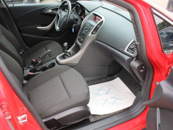 Opel Astra J с пробегом 2011 года, цена 726 180 рублей, 169000 км, хэтчбек, Автокод Объявления