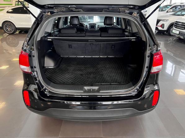 Kia Sorento II Рестайлинг с пробегом 2018 года, цена 1 895 000 рублей, 184230 км, внедорожник, Автокод Объявления