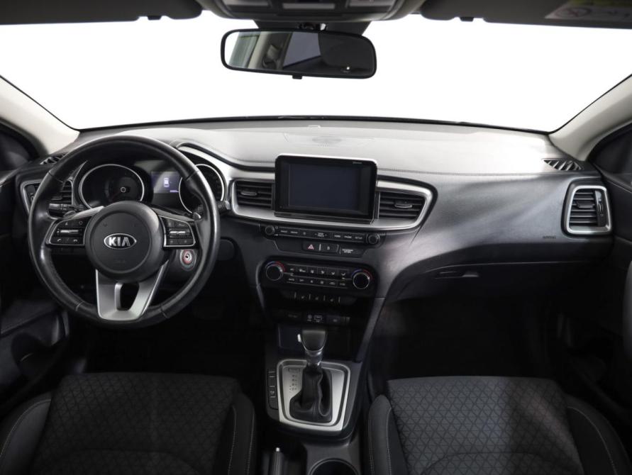 Kia Ceed III Санкт-Петербург  - изображение 9