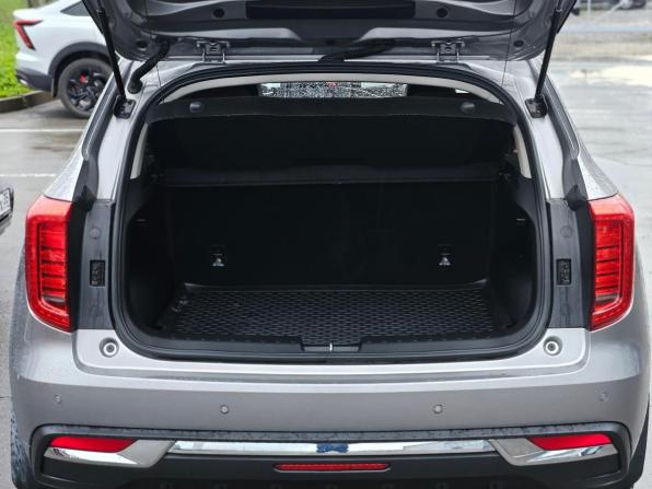 Haval Jolion I с пробегом 2022 года, цена 1 740 000 рублей, 71500 км, внедорожник, Автокод Объявления