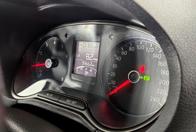 Volkswagen Polo V Рестайлинг с пробегом 2019 года, цена 1 390 000 рублей, 99500 км, седан, Автокод Объявления