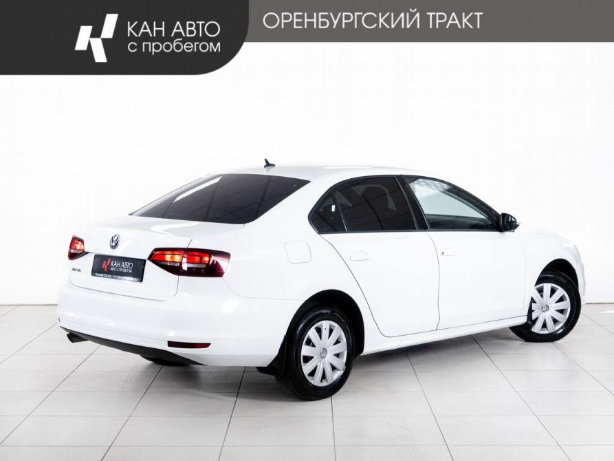 Volkswagen Jetta VI Рестайлинг Казань  - изображение 3