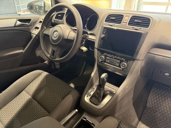 Volkswagen Golf VI с пробегом 2011 года, цена 949 000 рублей, 105240 км, хэтчбек, Автокод Объявления