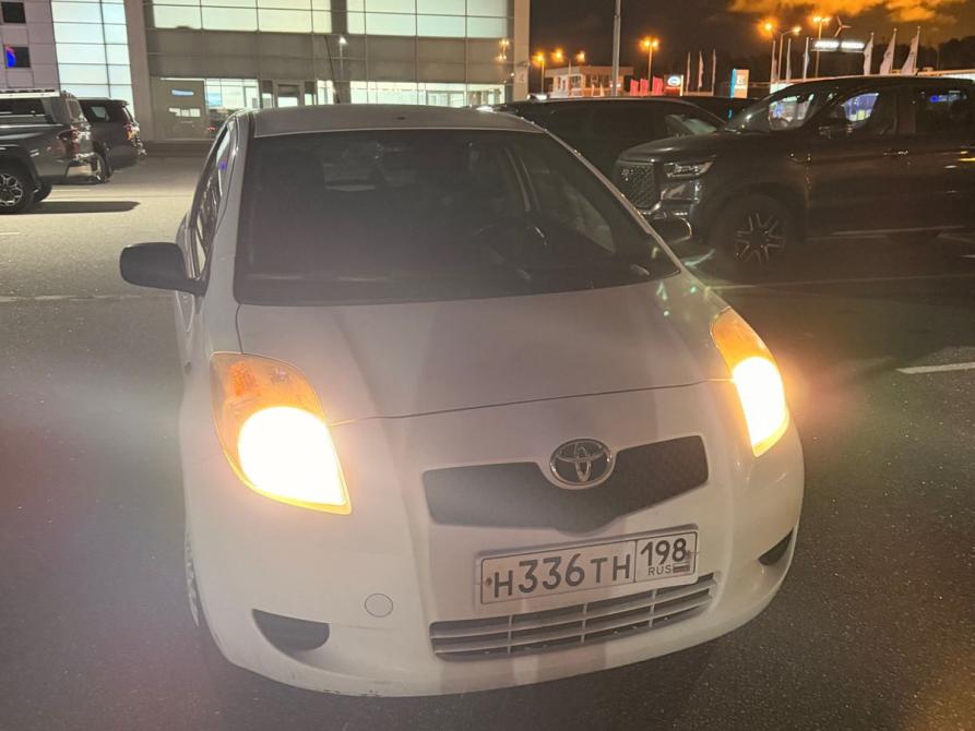 Toyota Yaris II Санкт-Петербург  - изображение 2