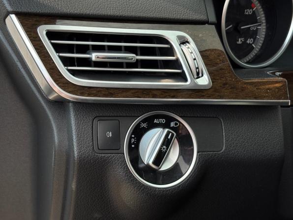 Mercedes-Benz E-Класс IV (W212 S212 C207) Рестайлинг с пробегом 2013 года, цена 1 729 000 рублей, 195261 км, седан, Автокод Объявления