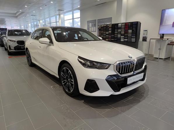 BMW 5 серии VIII (G60/G61/G68) с пробегом 2025 года, цена 8 350 000 рублей, 20 км, седан, Автокод Объявления