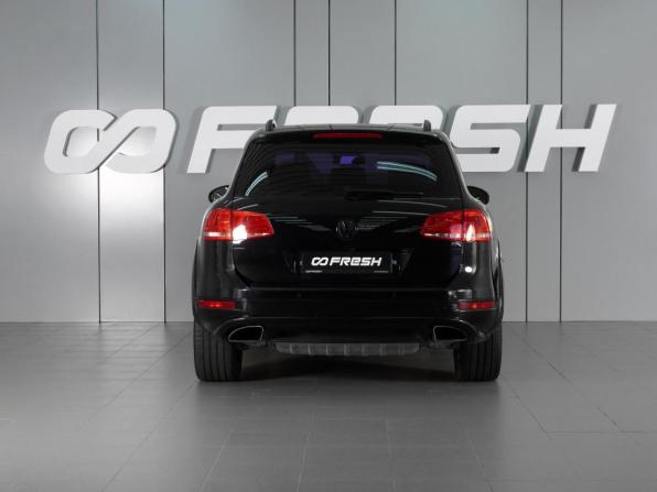 Volkswagen Touareg II с пробегом 2013 года, цена 2 025 000 рублей, 217640 км, внедорожник, Автокод Объявления