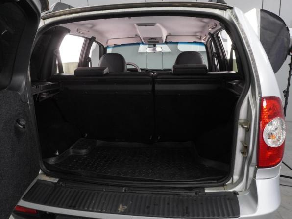 Chevrolet Niva I Рестайлинг с пробегом 2010 года, цена 599 000 рублей, 142064 км, внедорожник, Автокод Объявления