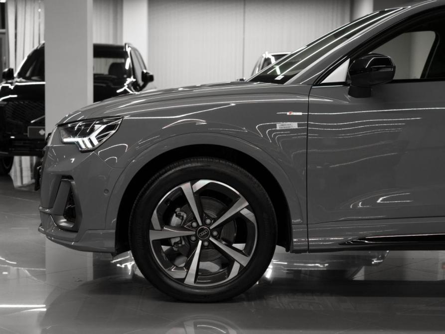 Audi Q3 II (F3) Москва  - изображение 24
