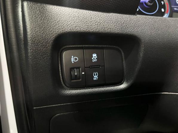 Hyundai Creta II с пробегом 2021 года, цена 2 077 000 рублей, 44374 км, внедорожник, Автокод Объявления