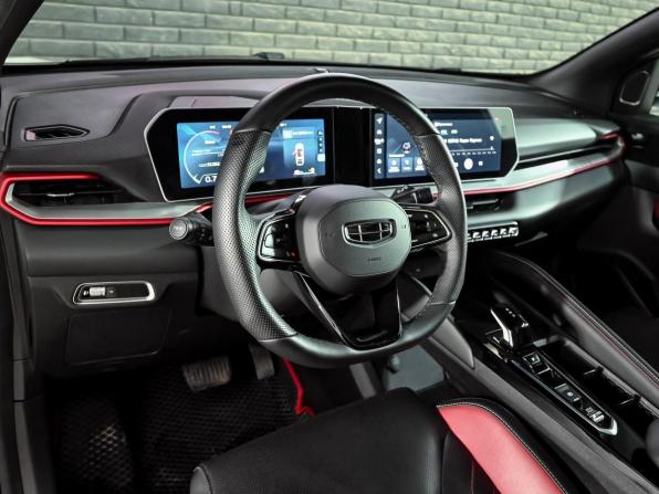 Geely Coolray I Рестайлинг с пробегом 2024 года, цена 2 115 000 рублей, 51251 км, внедорожник, Автокод Объявления