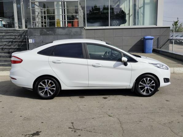 Ford Fiesta Mk6 Рестайлинг с пробегом 2015 года, цена 690 000 рублей, 149398 км, седан, Автокод Объявления