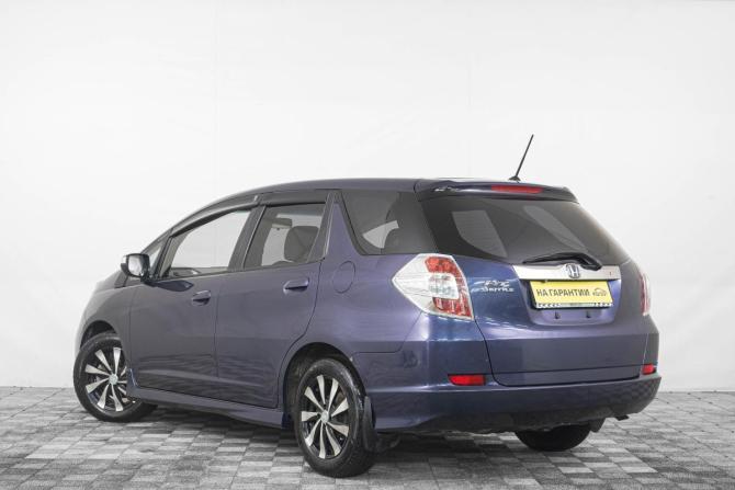 Honda Fit Shuttle I Рестайлинг с пробегом 2014 года, цена 1 039 000 рублей, 177000 км, универсал, Автокод Объявления