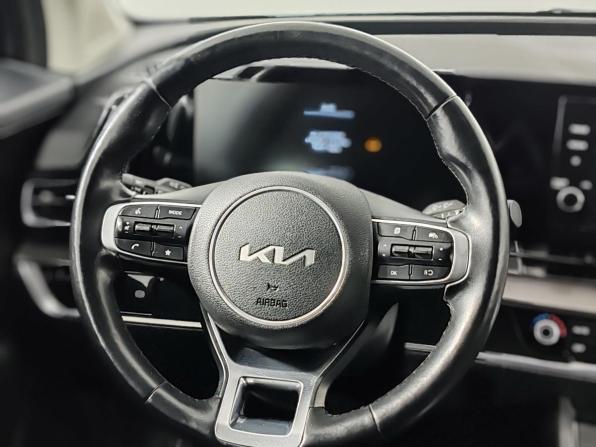 Kia Sportage V с пробегом 2022 года, цена 3 375 000 рублей, 56401 км, внедорожник, Автокод Объявления